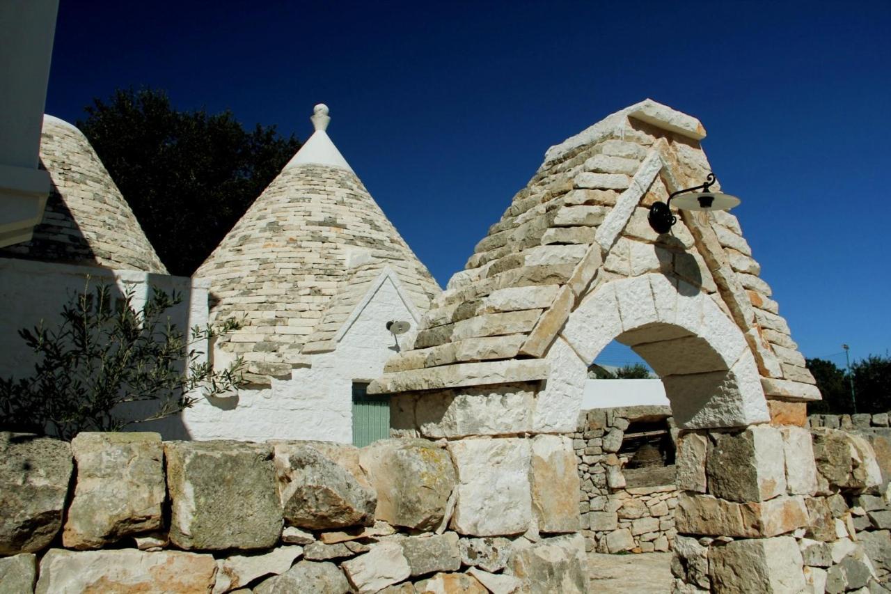 Masseria Trulli Sull'Aia Cisternino Exterior photo
